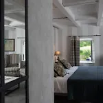 Отель De La Poulciere Жерарме