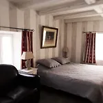 De La Poulciere Отель Жерарме