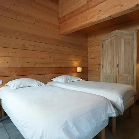 De La Poulciere Hotel