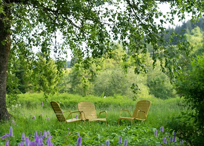 De La Poulciere Hotel