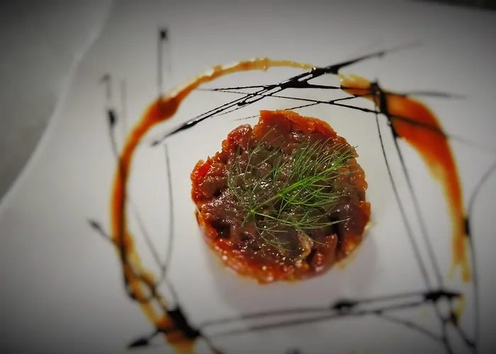 Hotel De La Poulciere 3*