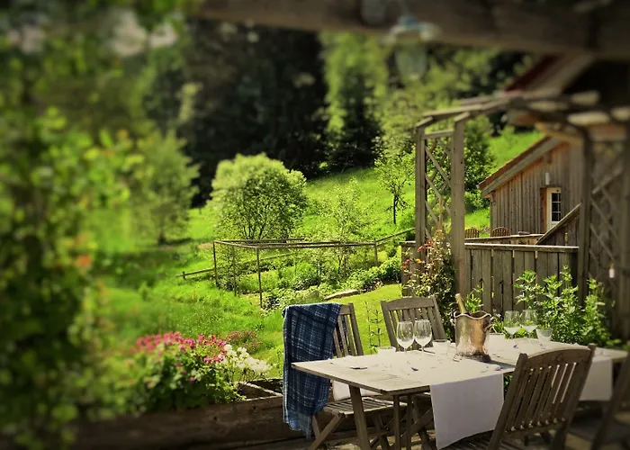 Hotel De La Poulciere